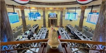 البورصة المصرية تنهي أولى جلسات الأسبوع بمكاسب 45 مليار جنيه وارتفاع جماعي للمؤشرات