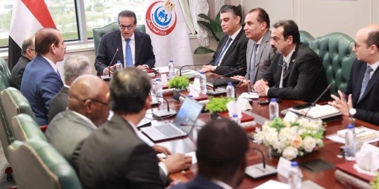 وزير الصحة يستقبل وفد المعهد الدولي للقاحات (IVI) لبحث تعزيز الشراكة في إنتاج اللقاحات