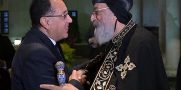 رئيس الوزراء يطمئن على الحالة الصحية لقداسة البابا تواضروس الثاني