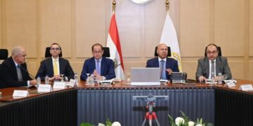 وزير الصناعة والنقل يترأس اجتماع مجلس إدارة مركز تحديث الصناعة