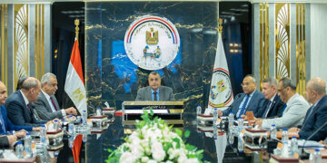 وزير الإنتاج الحربي يتابع الموقف النصف سنوي لموازنة (2025 / 2026) ويناقش الخطط المستقبلية لشركات الوزارة