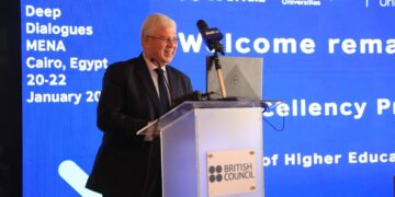 وزير التعليم العالي يشارك في فعاليات الحوار الإقليمي للمجلس الثقافي البريطاني حول التعليم العابر للحدود
