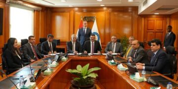 وزير البترول يشهد توقيع مذكرة تفاهم مع “شينج فا” الصينية للاستثمار في تعظيم القيمة المضافة من الخامات التعدينية