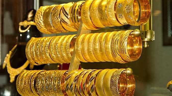 الذهب يرتفع في مصر مجددًا.. عيار 21 يتجاوز 6600 جنيه والجنيه 53 ألفًا