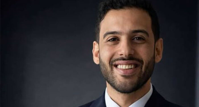 خبير اقتصادي: ضغوط الفائدة وقوة الدولار تدفع الذهب للتراجع مؤقتًا