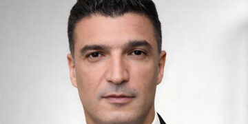 الصناعة تنفي التصريحات المنسوبة لوزير الصناعة بشأن المصانع المتعثرة والمصانع الجاري إنشاؤها والمغلقة