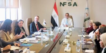 رئيس الهيئة القومية لسلامة الغذاء يستقبل وفدًا دنماركيًا لبحث التعاون الفني