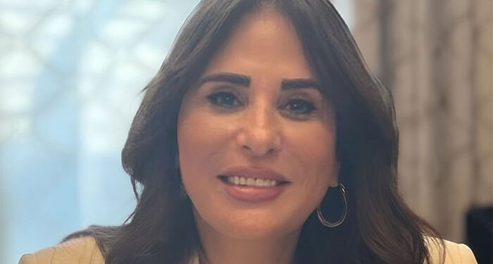 وزيرة الإسكان تصدر توجيهات لرؤساء المدن بمنع الظواهر العشوائية وتنظيم مواقف الميكروباصات ومنع أي وقوف عشوائي