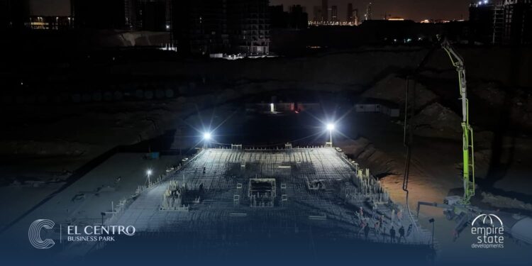 «إمباير ستيت للتطوير» تنجح في تنفيذ 40% بأول مشروعاتها بالعاصمة الجديدة ترسيخًا لمبادئ الالتزام والمصداقية