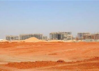 الإسكان تعلن عن تقنين دفعة جديدة من أراضي المواطنين بمدينة العبور الجديدة