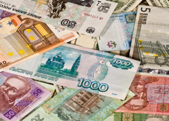 أسعار العملات في مصر اليوم الجمعة