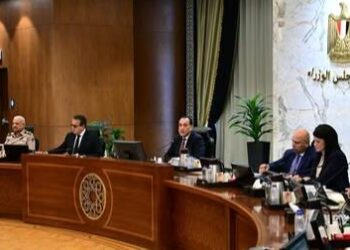 رئيس الوزراء يترأس الاجتماع الأسبوعي للحكومة