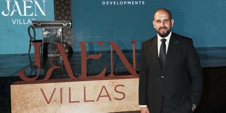 عمرو باشا: العقار يظل الاستثمار الأول في مصر وليس مجرد وعاء ادخاري