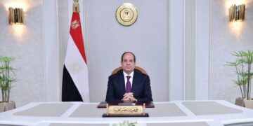 الرئيس السيسي يستقبل رئيس الوزراء للتشاور لإجراء تعديل على تشكيل الحكومة الحالية