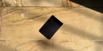 جهاز صغير يسجل كلامك ويحوّله لملاحظات جاهزة بالأوامر