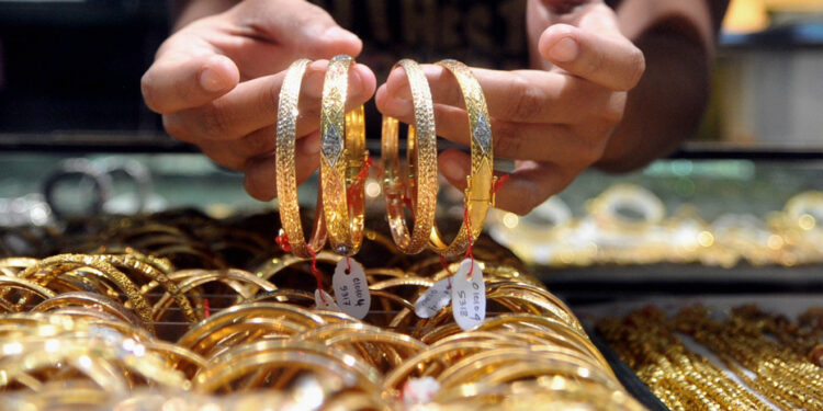 أسعار الذهب اليوم الاثنين في مصر