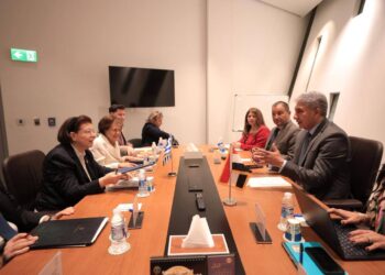 وزير السياحة يستقبل وزيرة ثقافة اليونان خلال زيارتها الرسمية الحالية إلى مصر