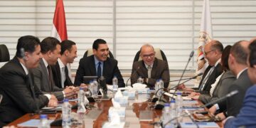 وزيرا الاستثمار والشباب يبحثان آليات تأسيس صندوق استثمار لدعم المواهب الرياضية