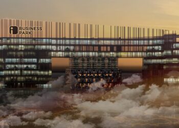 العاصمة الجديدة تشهد تنفيذ أول مطاعم ومكاتب معلّقة على ارتفاعات تتجاوز 100 متر