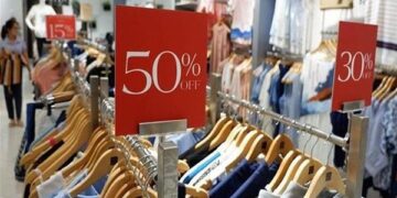 وزير التموين يعلن بدء الأوكازيون الشتوي 2026 ويستمر لمدة شهر