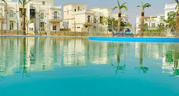 وزيرة الإسكان تتابع سير العمل بالحدائق المركزية “النهر الأخضر” والحي السكني الخامس بالعاصمة  الجديدة