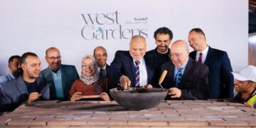 «هوم تاون» تضع حجر الأساس لمشروع «West Gardens» بمدينة ناصر-غرب أسيوط ضمن خططها التوسعية