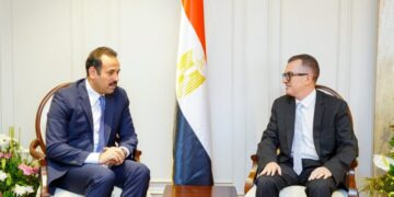 وزير التخطيط ومدير جهاز “مستقبل مصر” يبحثان خطط دعم الأمن الغذائي وحوكمة تداول السلع الاستراتيجية