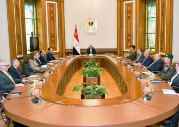 الرئيس السيسي يجتمع مع مجلس أمناء الأكاديمية الوطنية لتدريب وتأهيل الشباب