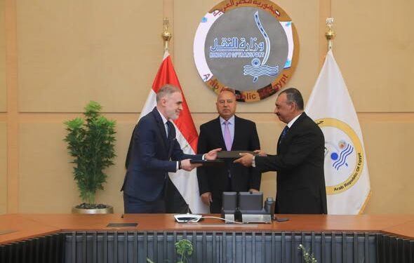 كامل الوزير يشهد توقيع بروتوكول تعاون لإطلاق خط ملاحي جديد بين موانئ مصر ودول شرق أفريقيا