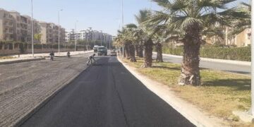 أجهزة المدن الجديدة تواصل أعمال تطوير ورفع كفاءة الطرق والمحاور