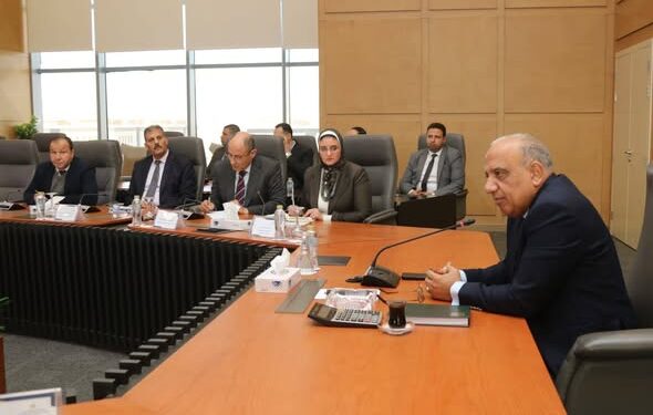 “الكهرباء: تكثيف الاستعدادات للصيف وتحسين كفاءة التشغيل مع إضافة 300 ميجاوات جديدة”