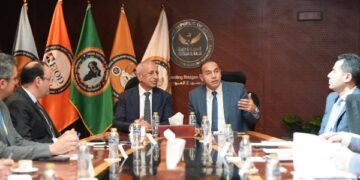 الرقابة المالية والأكاديمية العربية تتعاونان لتأهيل كوادر القطاع غير المصرفي