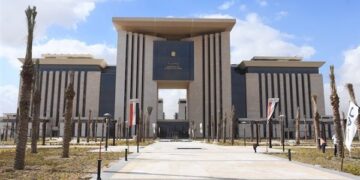 وزارة الخارجية تتابع على مدار الساعة أوضاع المواطنين المصريين المقيمين والعالقين بالمنطقة