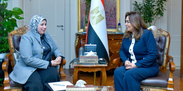 وزيرة التنمية تبحث مع النائبة وفاء السرنجاوي تعزيز التكامل بين الوزارة ومجلس النواب ودعم تطوير الأفرع الإقليمية