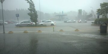 الطقس اليوم الجمعة 13-3-2026.. تقلبات جوية وأمطار ورياح مثيرة للرمال والأتربة