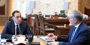 الوزراء يوافق لوزارة البترول والثروة المعدنية على التعاقد لإجراء مسح جوي للمناطق الواعدة بالمعادن