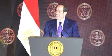 الرئيس السيسى: نستهلك منتجات بترولية بـ20 مليار دولار فى السنة وقيمة فاتورة الكهرباء الحقيقية 4 أضعاف الحالية