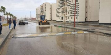 أجهزة المدن الجديدة تُكثف جهودها لمجابهة مياه الأمطار والتعامل مع موجة الطقس السيئ