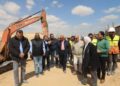 نائب وزيرة الإسكان يتفقد مشروعات الصرف الصحي ضمن مبادرة “حياة كريمة” بمحافظة المنيا