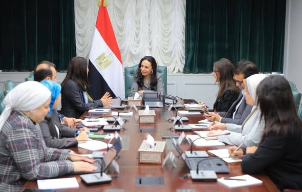وزيرة التضامن الاجتماعي تلتقي الممثلة المقيمة لبرنامج الأمم المتحدة الإنمائي في مصر