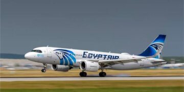 مصر للطيران تعفي الركاب المتأثرين بإلغاء الرحلات من رسوم تعديل وإلغاء التذاكر