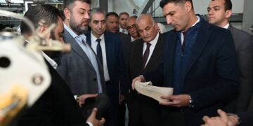 وزير الصناعة يزور مدينة الجلود بالروبيكي لمتابعة سير العمل ويتفقد مدبغتين و3 مصانع