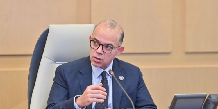 وزير الاستثمار يبحث دعم توسع شركات المقاولات بالخارج وتعزيز النفاذ للأسواق الدولية