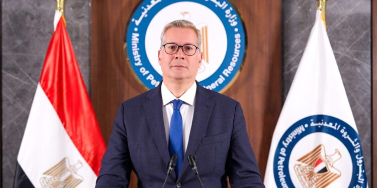 انطلاق فعاليات مؤتمر إيجبس تحت شعار الانتقال الطاقي من خلال التعاون والعمل والواقعية