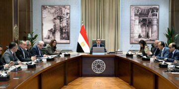 رئيس الوزراء يتابع الموقف التنفيذي لعدد من المشروعات الخدمية والتنموية بمحافظة القاهرة