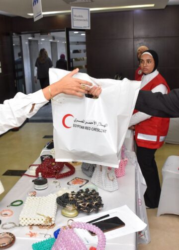 بنك قناة السويس ينظم معرضًا لدعم المرأة المنتجة بالتعاون مع الهلال الأحمر ضمن مبادرة «التمكين خطوة»