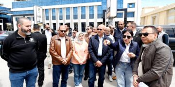 وزيرة الإسكان تتابع تطوير المحور المركزي الموازي وتؤكد الالتزام بالجداول الزمنية ومعايير الجودة