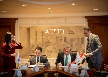 توقيع عقد لتطوير مجمع صناعي خدمي بالعاصمة الجديدة باستثمارات 120 مليون دولار