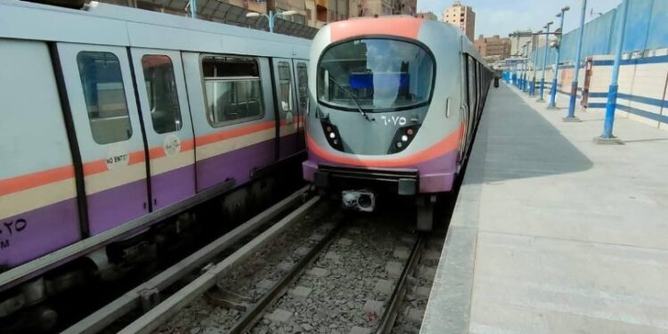 النقل تعلن مواعيد تشغيل الخطوط الثلاثة لمترو الأنفاق والقطار الكهربائي الخفيف