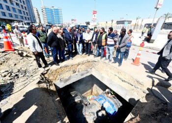 وزيرة الإسكان تتابع أعمال ربط خط مياه الشرب الرئيسي بزهراء المعادي